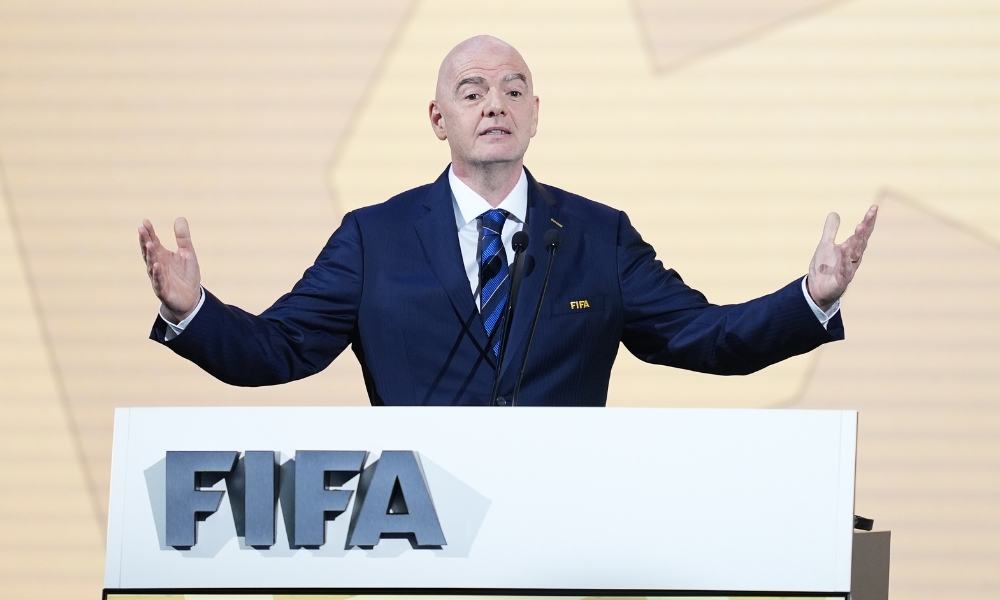 孔塞桑：特奥明天还会上场；换下普利希奇是因为他体能还不够.